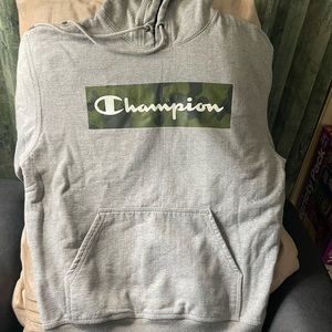 TWO Men’s Champion hoodie sweatshirt DUO!
